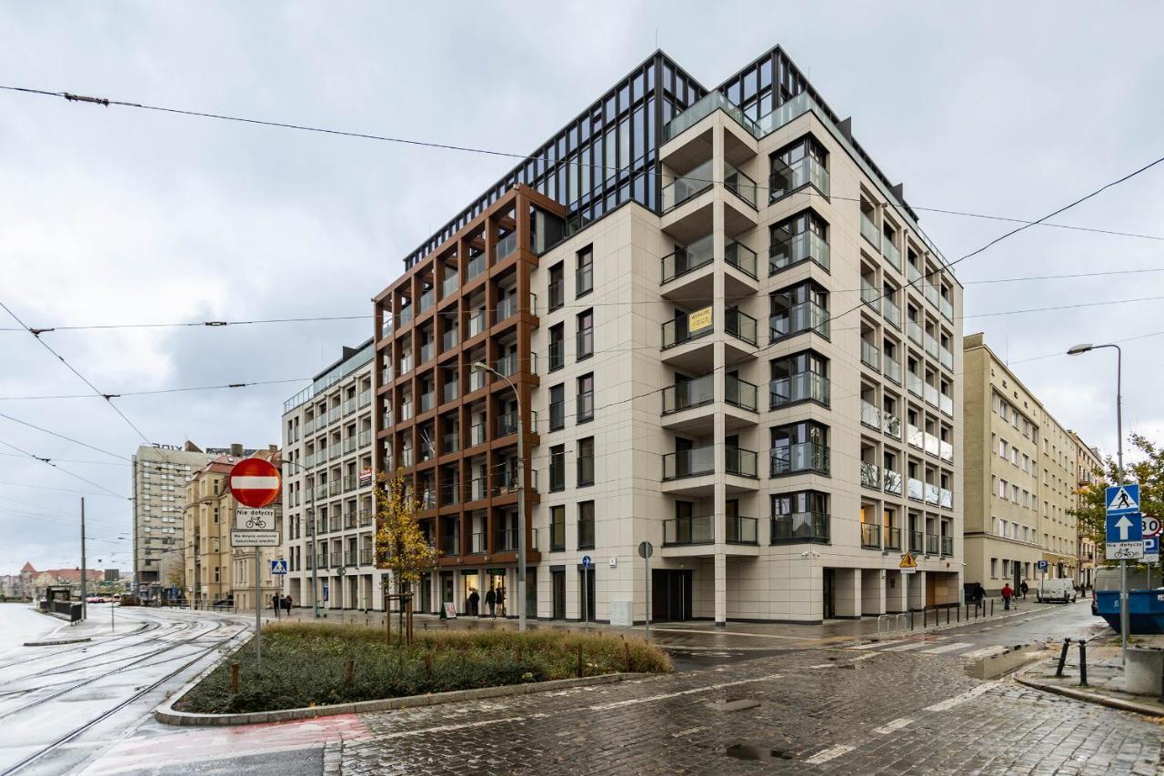 Klimatyzowany Apartament Very Berry Z Parkingiem W Poznaniu By Noclegi Renters Exterior foto
